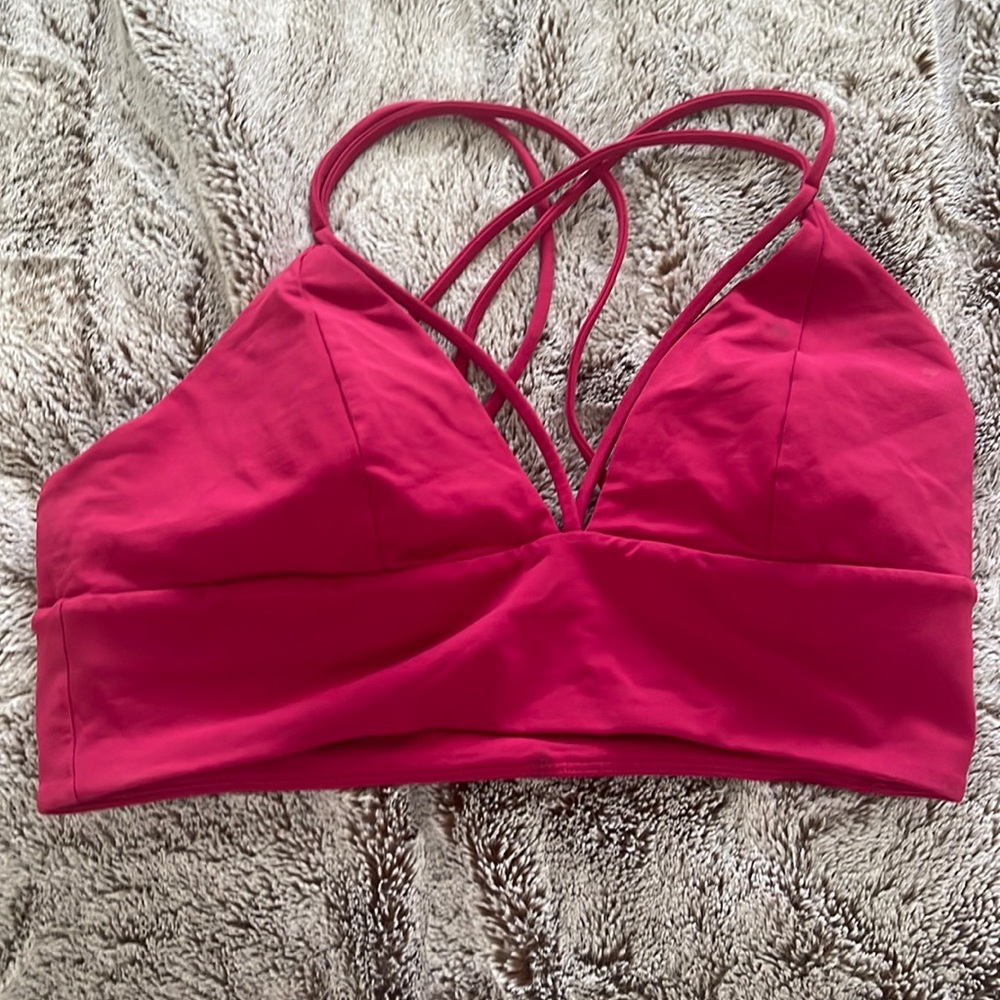 Lululemon sports bra